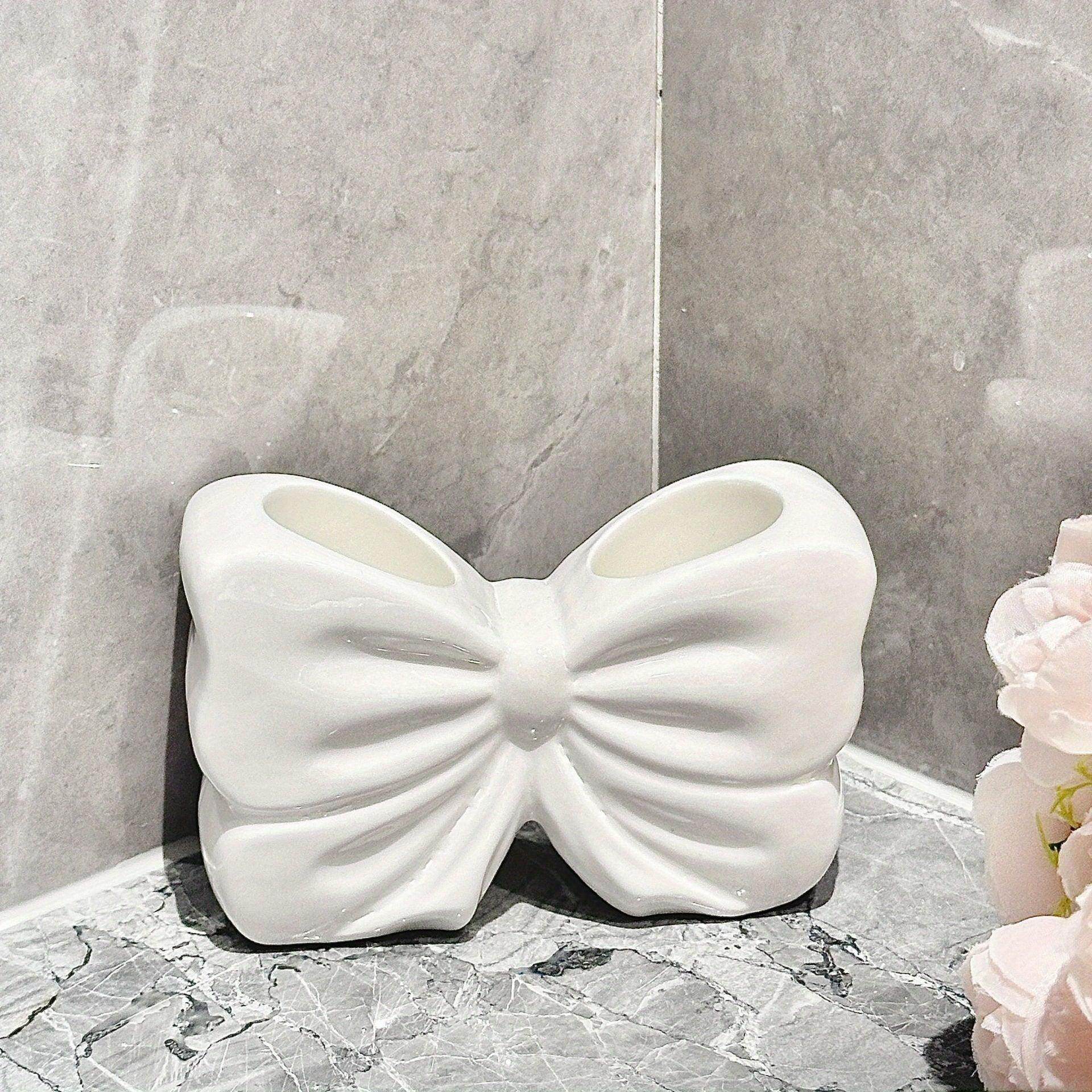 Charming Bowknot Ceramic Toothbrush Holder - My Store