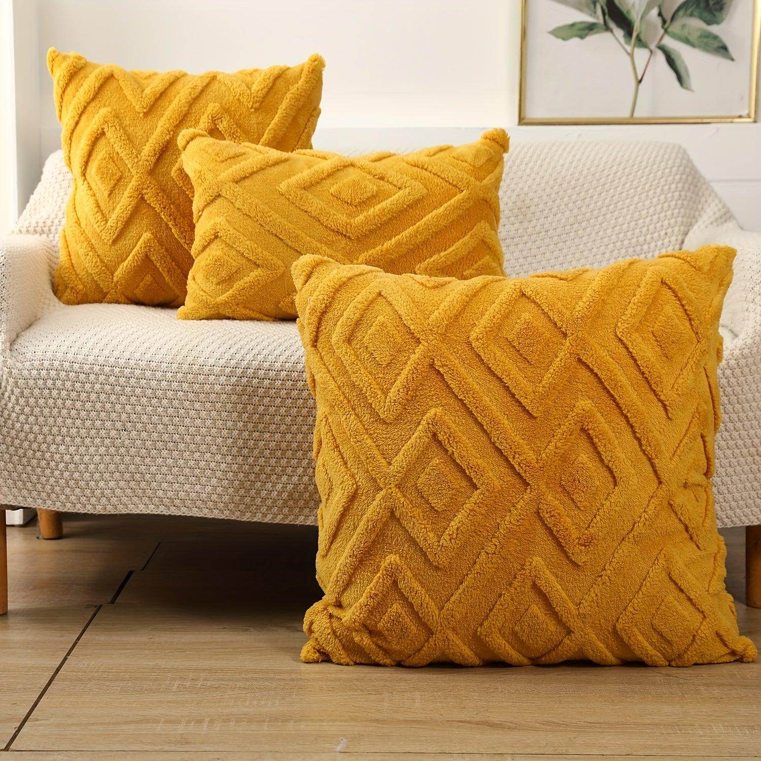 Soft Plush Velvet Pillow Covers (2pcs) - My Store