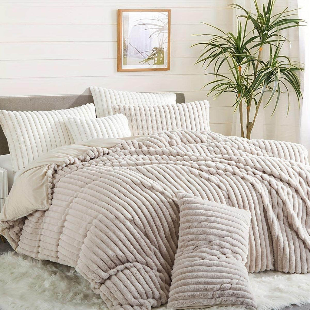 Winter Faux Rabbit Fur Duvet Cover Set - My Store