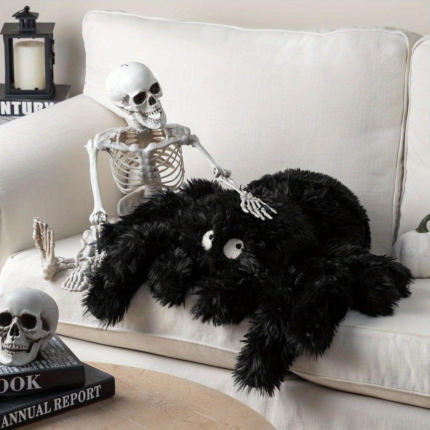 Tarantula Throw Pillow - My Store