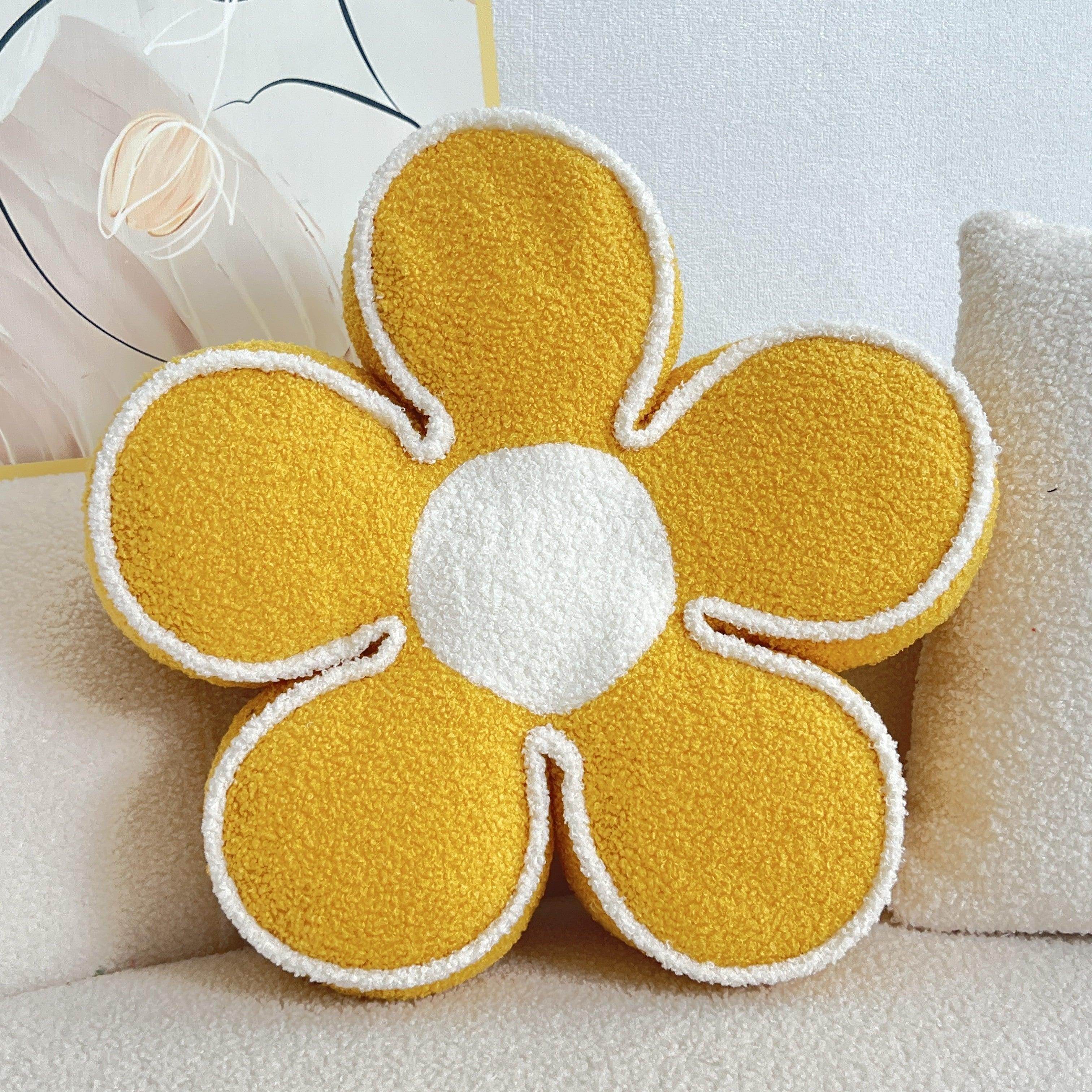 Chic Geometric Flower Throw Pillow - My Store