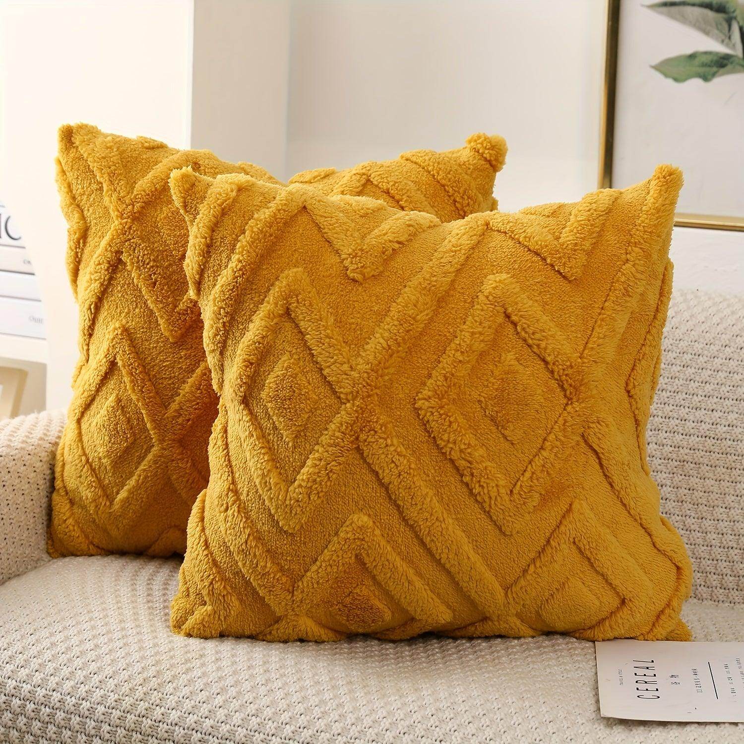 Soft Plush Velvet Pillow Covers (2pcs) - My Store