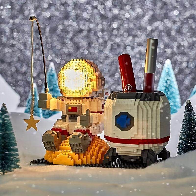 3D Astronaut Building Blocks Pen Holder - My Store