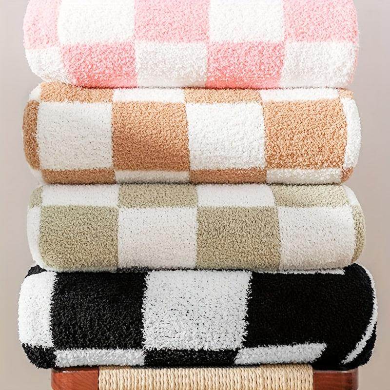 Comfort Soft Feather Yarn Knitted Throw Blanket - My Store