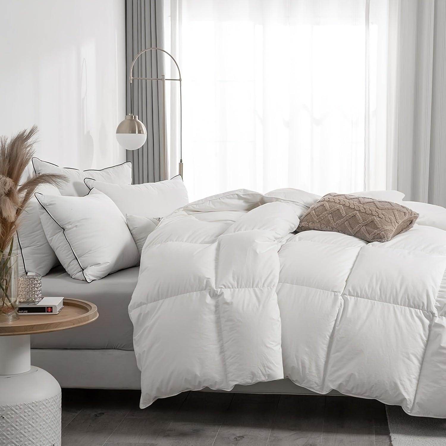 Luxury All-Season Quilted Comforter with Corner Tabs - My Store