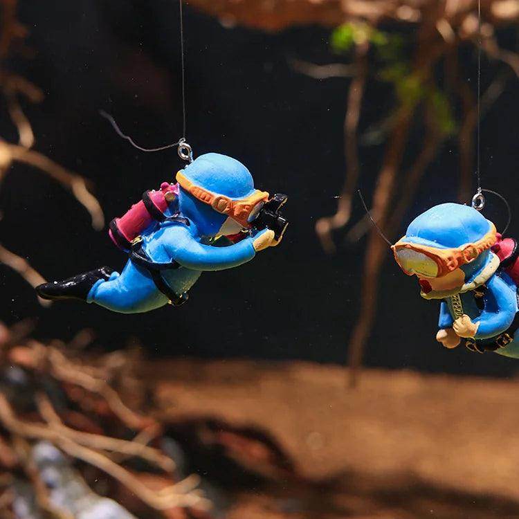 Mini Diver Glow Aquarium Decor with Floating Ball - My Store