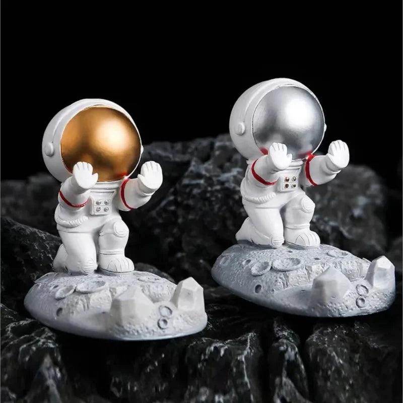 Astronaut Phone Holder Ornament - My Store