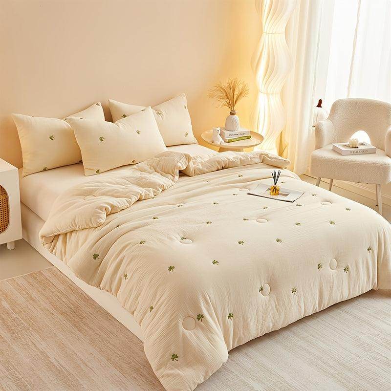 1pc Contemporary Embroidered Quilt - My Store