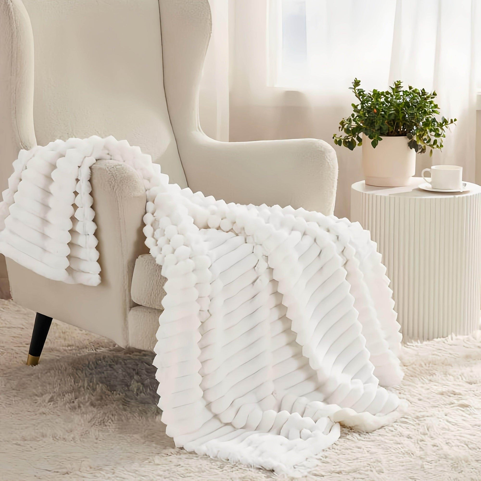 Luxury Lightweight Fleece Throw Blanket - My Store