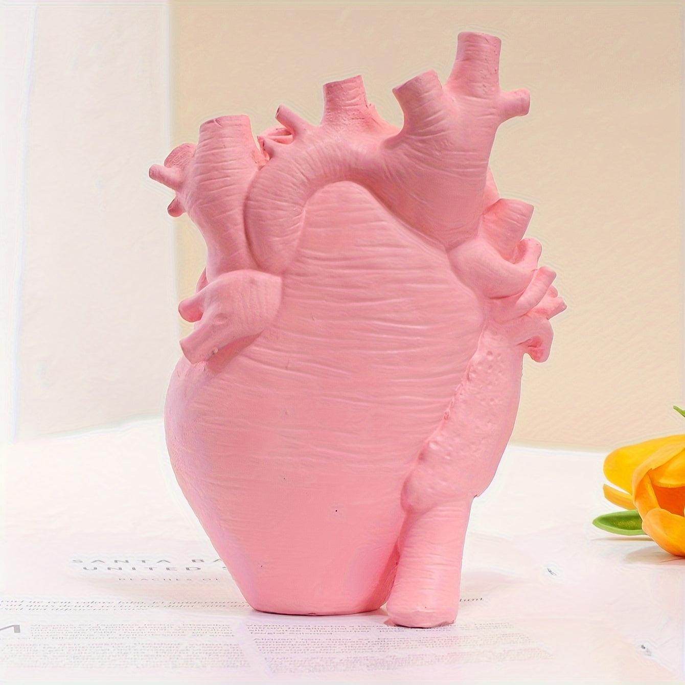 Art Deco Heart-Shaped Resin Vase - My Store